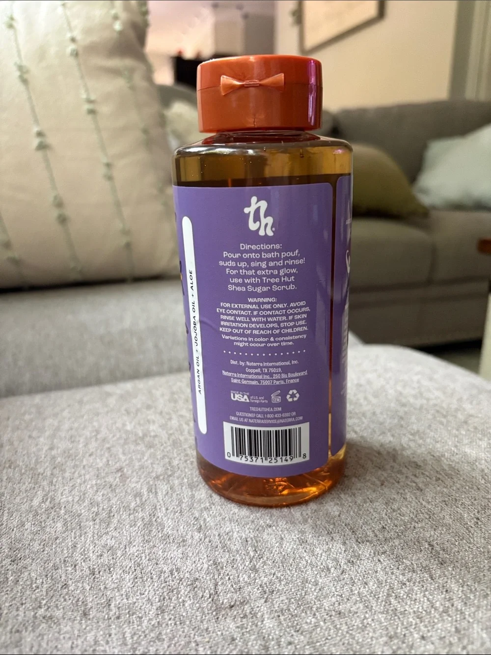 Tree Hut Tahitian Vanilla Bran Foaming Gel Wash